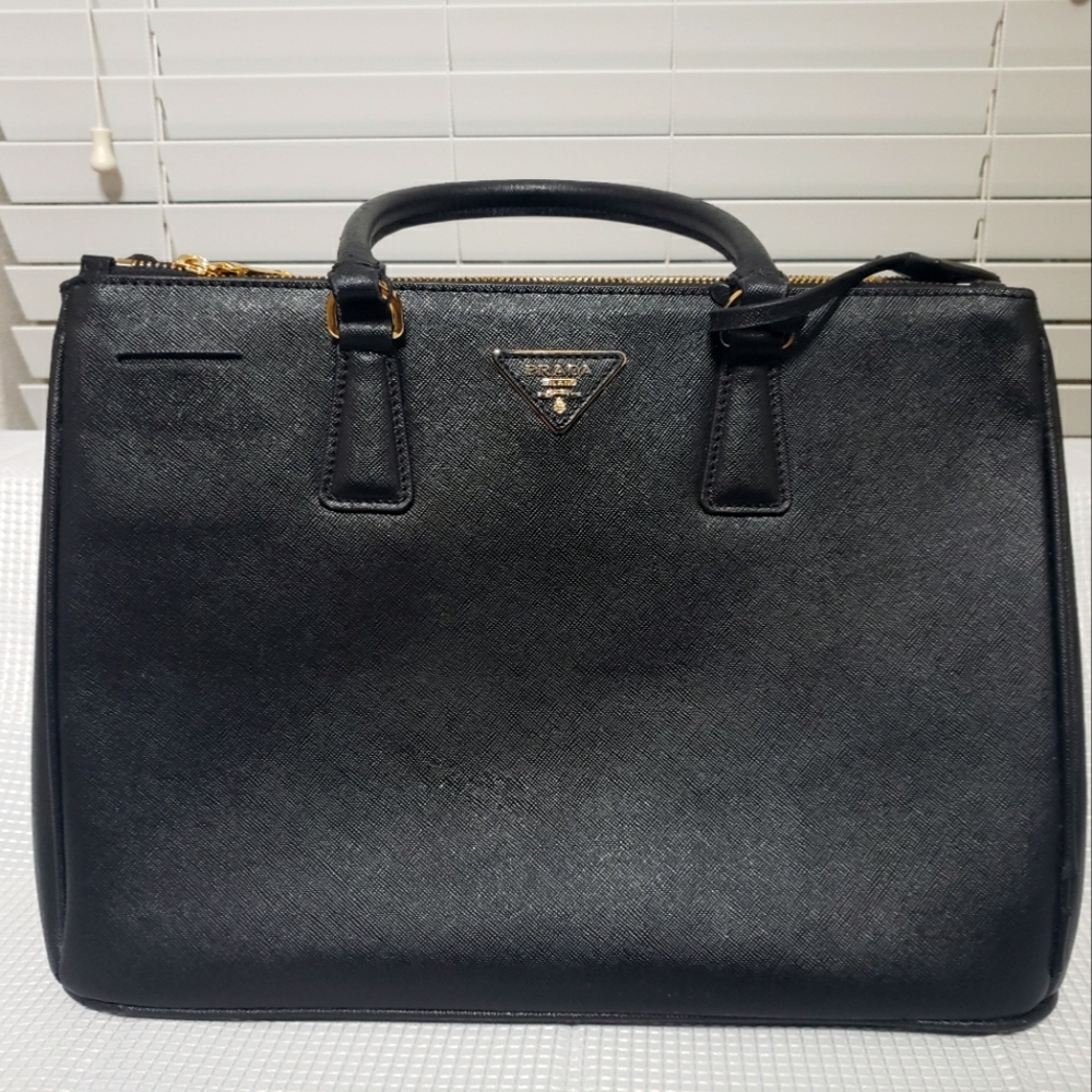 Prada Large Galleria Tote Bag
